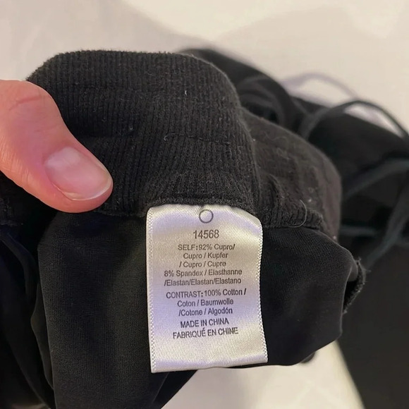 34N 118W women’s pull on cargo joggers super soft silky feeling medium - Picture 4 of 5